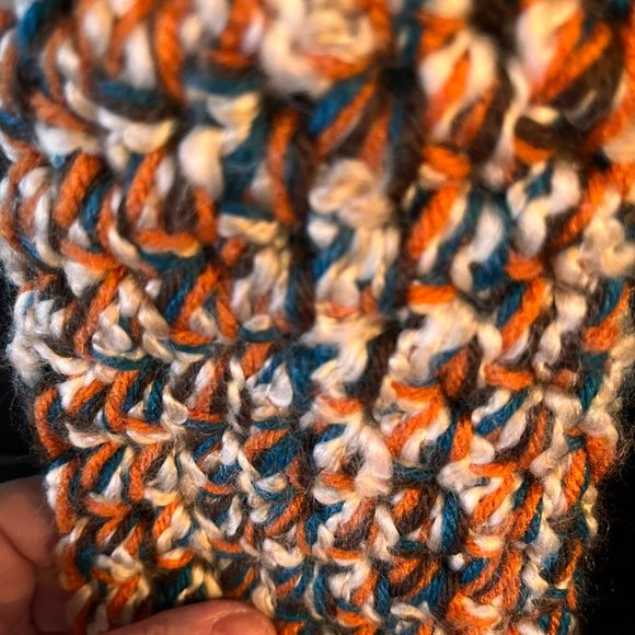 HandKnit Scarf - Picture 2 of 3